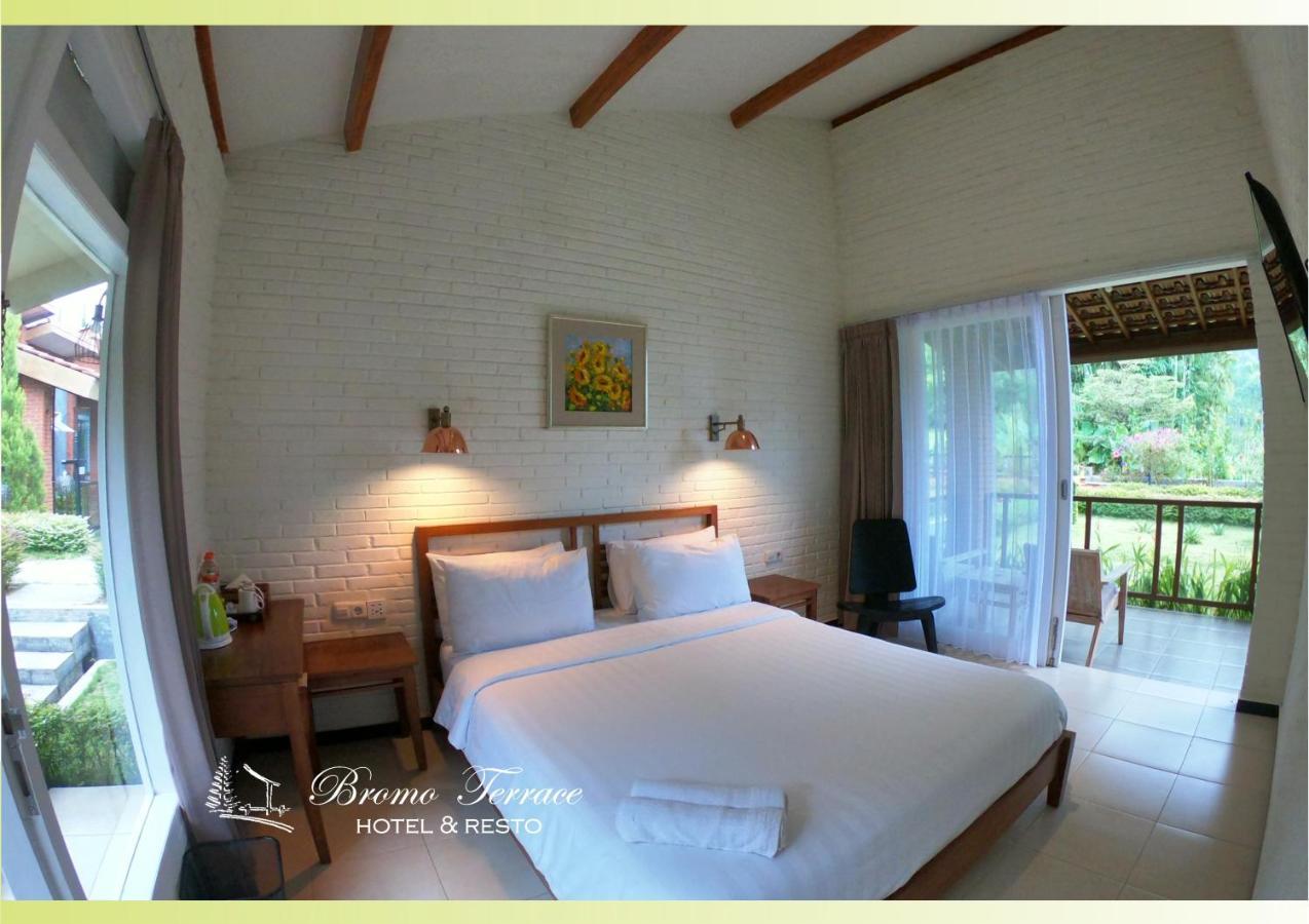 Bromo Terrace Hotel Εξωτερικό φωτογραφία
